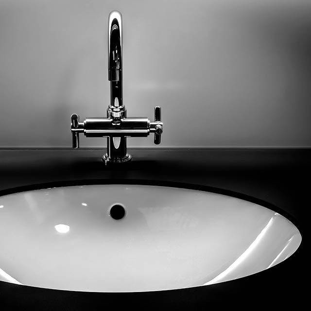 Bathroom & Kitchen Renovations